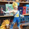 Vegeta con Cabezas intercambiables
Dragón Ball Super 250
Tamaño:30cm