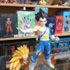 Vegeta con Cabezas intercambiables
Dragón Ball Super 250
Tamaño:30cm