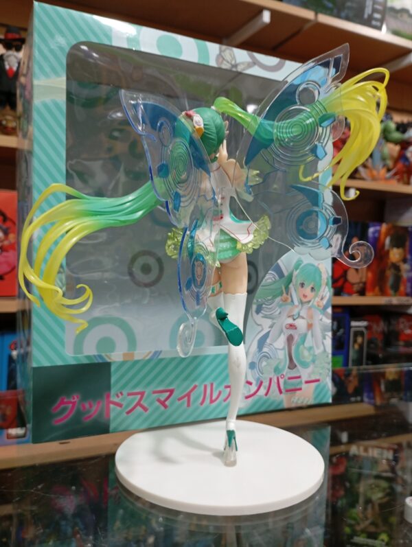Hatsune Miku Idol Mariposa
Vocaloid 240
Tamaño:24cm