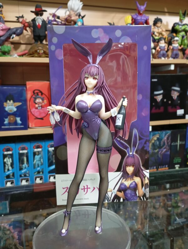 Scathch
Conejita Atraviesa la muerte 220
Tamaño:28cm