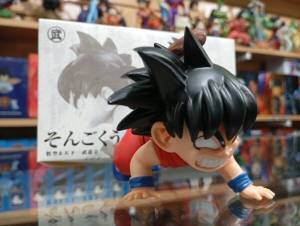 Goku bestia 35
Dragón Ball Z 
Tamaño:10cm