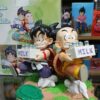 Goku y Krilin Milk 
Dragón Ball Z 190,12.5
Tamaño:15cm