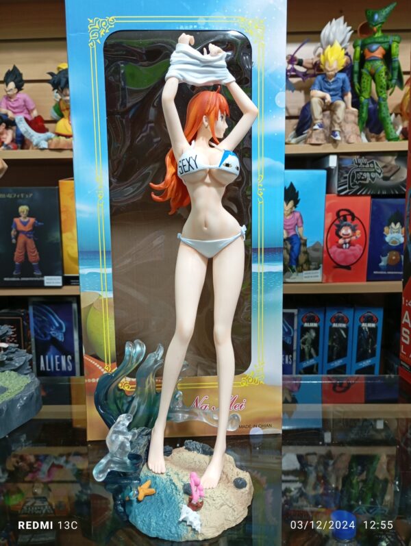 Nami traje de baño Sexi
One Piece 300
Tamaño:35cm