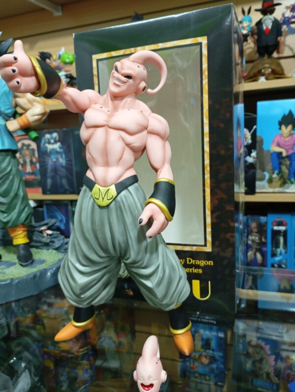 Majin Boo Villain 
Dragón Ball Z
Tamaño:30cm