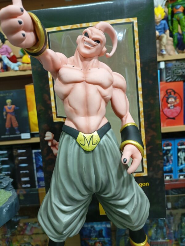 Majin Boo Villain 
Dragón Ball Z
Tamaño:30cm