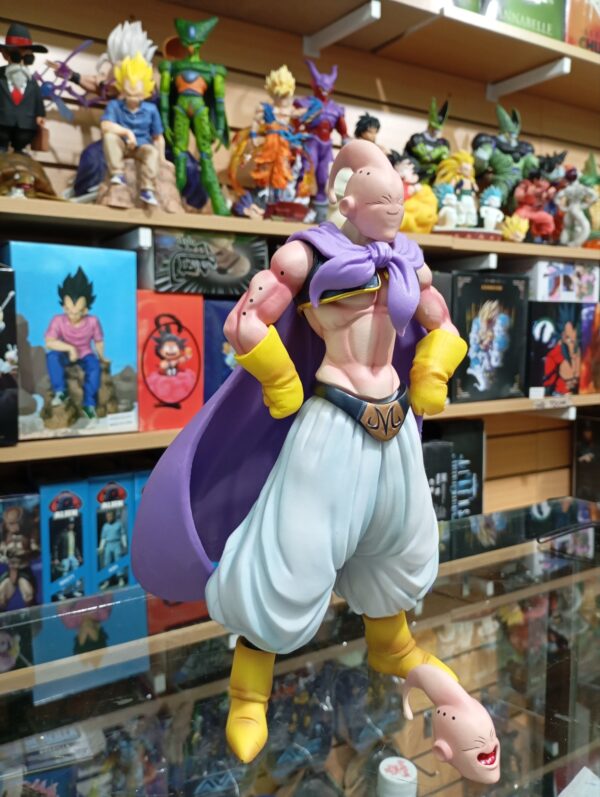 Majin Boo Flaco
Dragón Ball Z 160
Tamaño:26cm