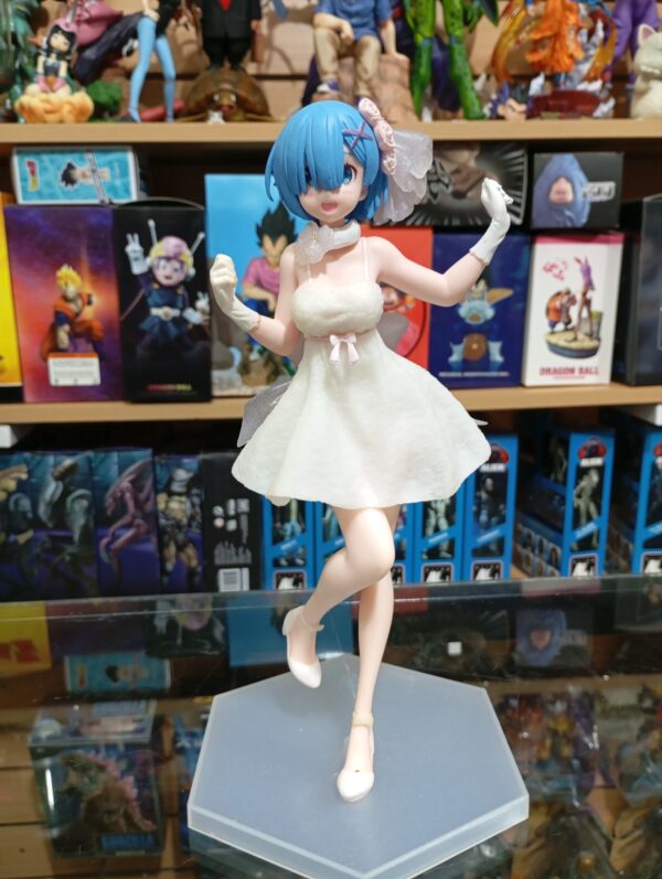 Rem Vestido de Novia
Re Zero
Tamaño:25cm