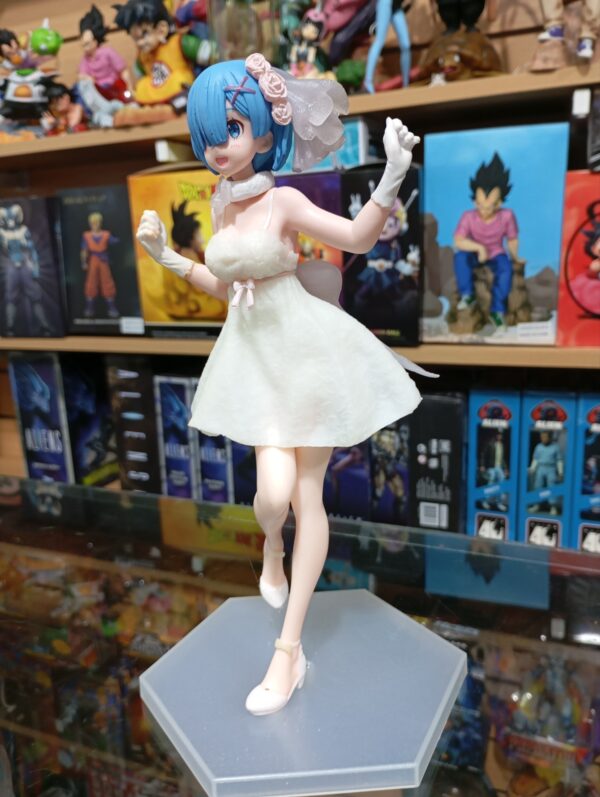 Rem Vestido de Novia
Re Zero
Tamaño:25cm
