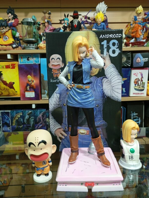 Androide 18 & Krilin
Dragón Ball Z 160
Tamaño:30cm