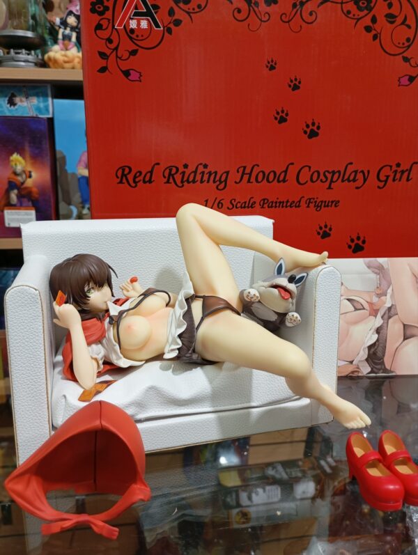 Caperucita Roja Cosplay
Exe 3 420
Tamaño:24 de ancho y 14 de largo