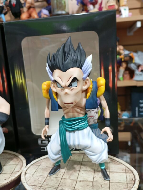 Super Saiyan 3 Gotenks gordo Flaco 140
Dragón Ball Z 
Tamaño:19