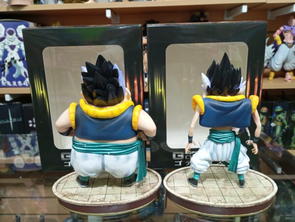 Super Saiyan 3 Gotenks gordo Flaco 140
Dragón Ball Z 
Tamaño:19
