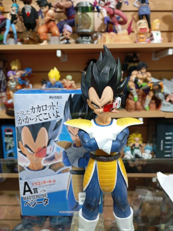 Vegeta oreja intercambiables con medidor de poder 60
Dragón Ball Z
Tamaño:26cm