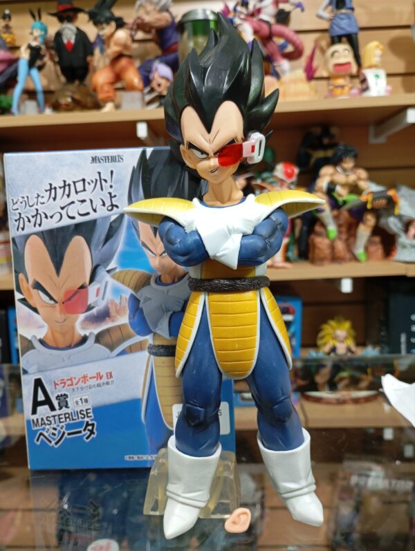 Vegeta oreja intercambiables con medidor de poder 60
Dragón Ball Z
Tamaño:26cm