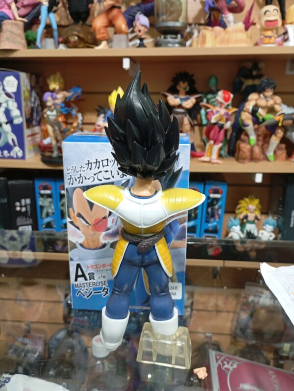 Vegeta oreja intercambiables con medidor de poder 60
Dragón Ball Z
Tamaño:26cm