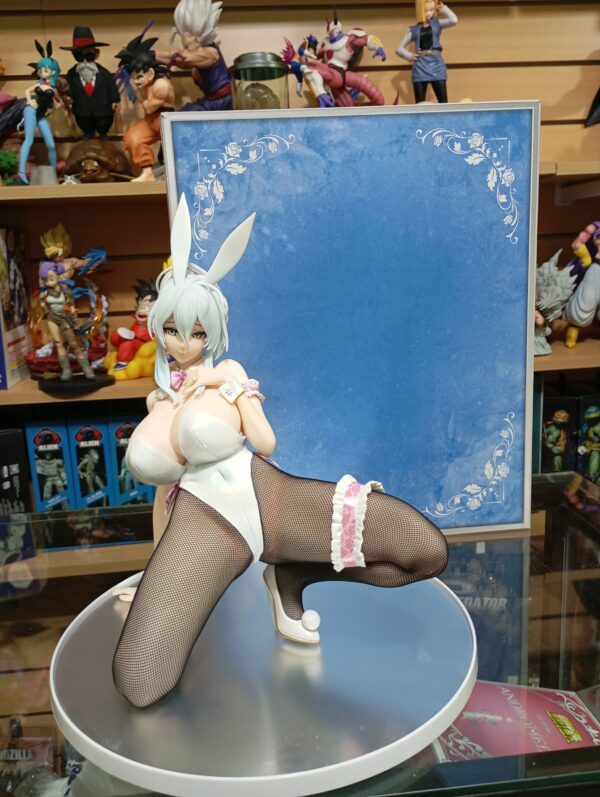 Bunny Jay 410
Chica Conejo Alvina
Tamaño:28cm