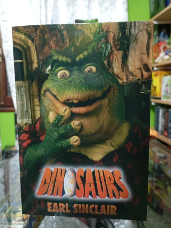 Earl Sinclair 41
Dinosaurs