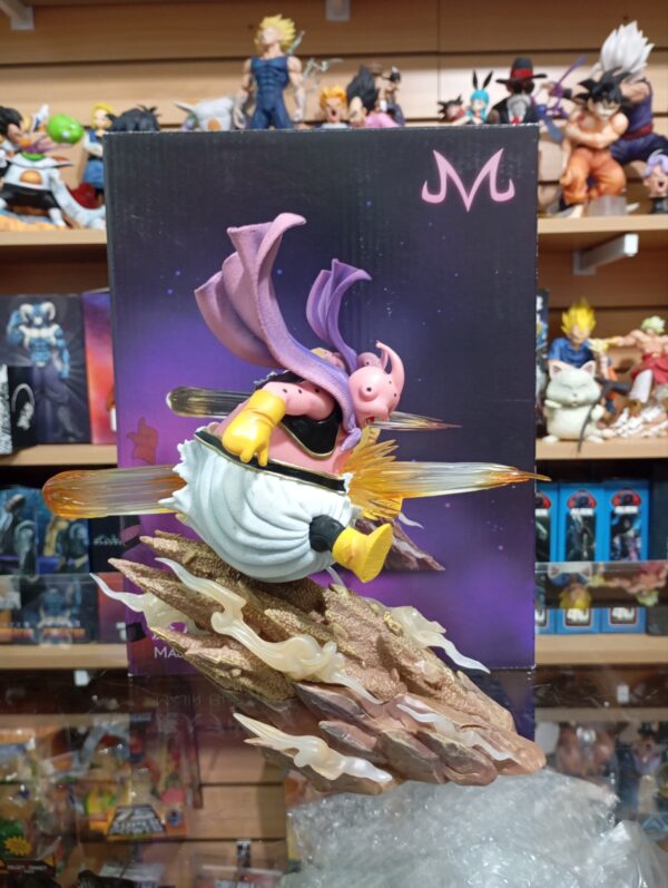 Majin Boo 90
Dragón Ball Z
Tamaño:21cm