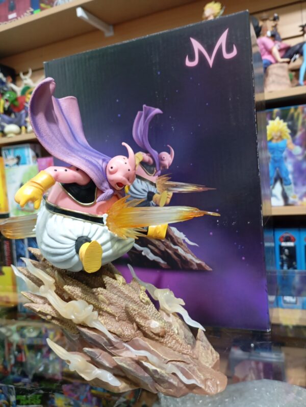 Majin Boo 90
Dragón Ball Z
Tamaño:21cm