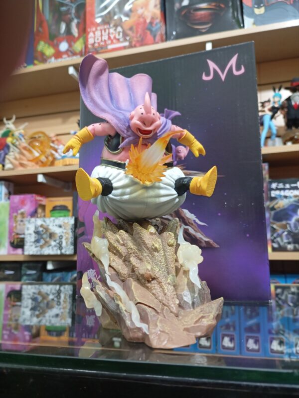 Majin Boo 90
Dragón Ball Z
Tamaño:21cm