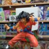 yamcha 
Dragón Ball 100
Tamaño:18cm