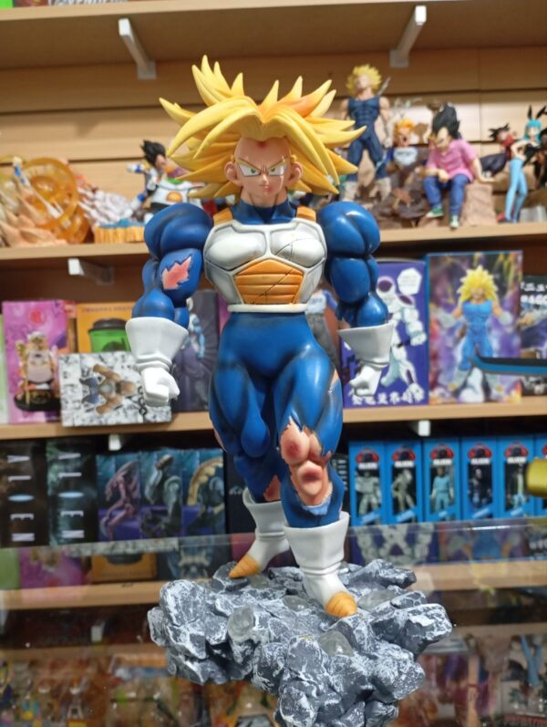 Trunks Super Saiyan 220
Dragón Ball Z
Tamaño:25cm