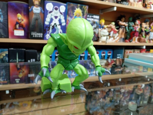 Saibaman 32
Dragón Ball Z
Tamaño:12cm