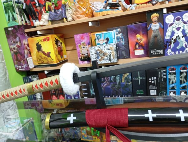Trafalgar D. Water Law 250
One Piece
Tamaño:103cm