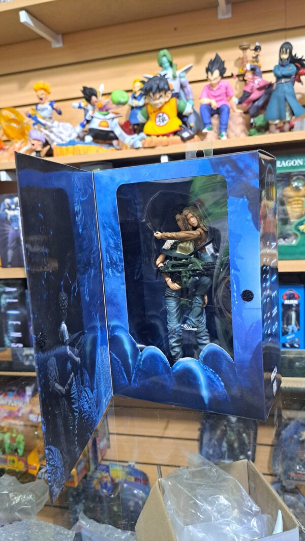 Ripley Y NEWT
Aliens
Tamaño:18cm