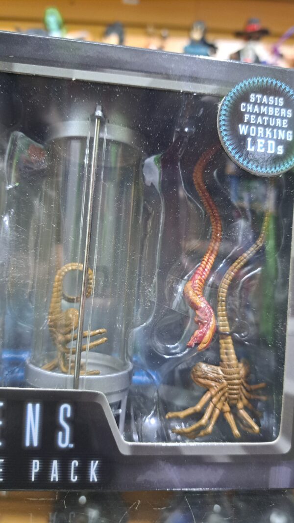 Aliens 
Aliens 30 CREATURE PACK 120