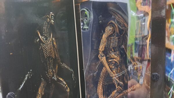 alien 3 dog alien 
aliens ultimate edition 310