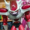 Freezer 3 Face 240
Dragón Ball Z
Tamaño:31cm