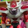 Freezer 3 Face 240
Dragón Ball Z
Tamaño:31cm