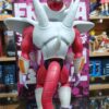 Freezer 3 Face 240
Dragón Ball Z
Tamaño:31cm