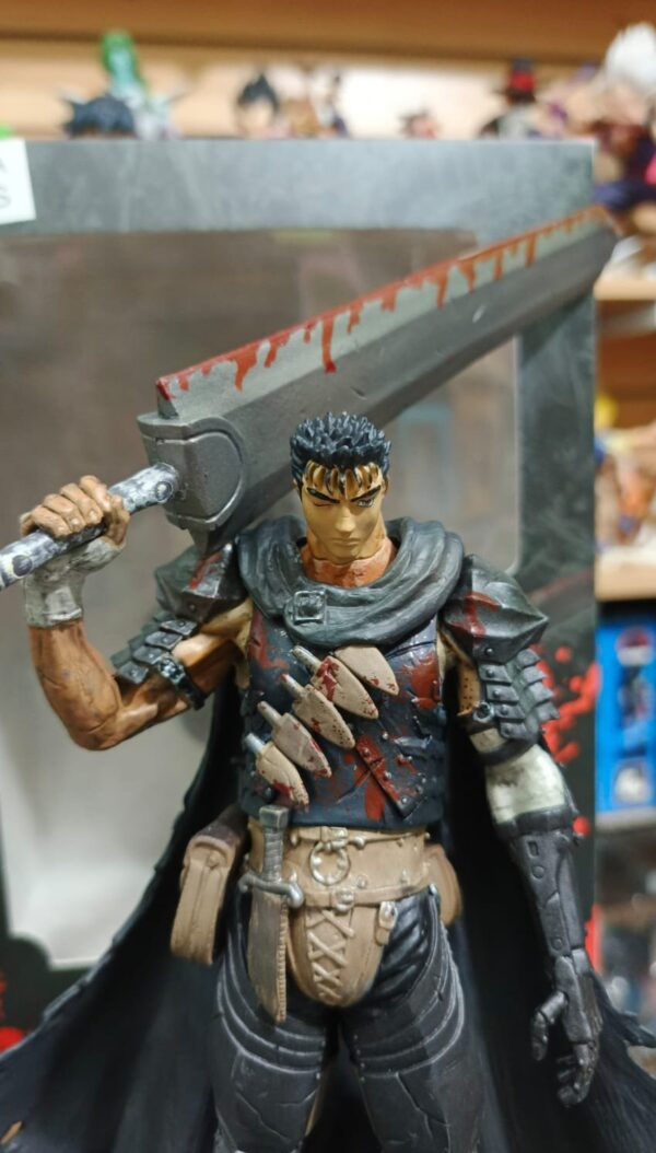 Guts
Berserker 190
Tamaño:21cm