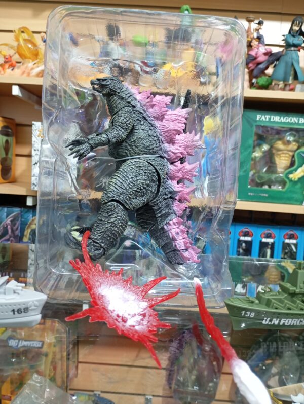 Godzilla
Godzilla King Of The Monsters 
Accesorios incluidos