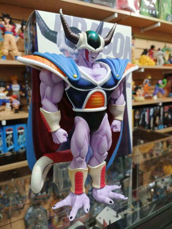 King Cold
Dragón Ball Z 279.12.9
Tamaño:28cm