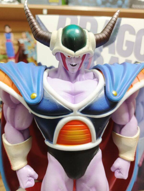 King Cold
Dragón Ball Z 279.12.9
Tamaño:28cm