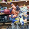 Goku Golpeando a Vegeta
Dragón Ball Z 
Tamaño:23cm