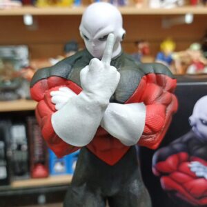 Jiren Manos intercambiables 
Dragón Ball Super 130
Tamaño:25cm