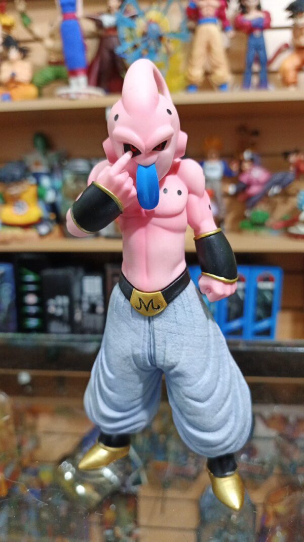 Majin Boo 120
Dragón Ball Z 
Tamaño:20cm