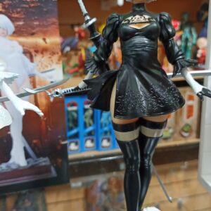Nier Autómata 252
Autómata
Tamaño:28cm