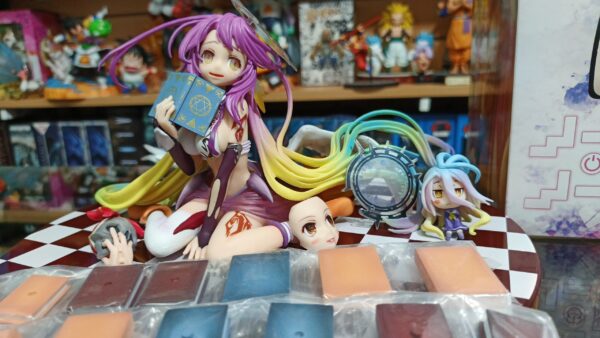 Jibril 325
No game no life
Tamaño:15 de alto 25 de ancho