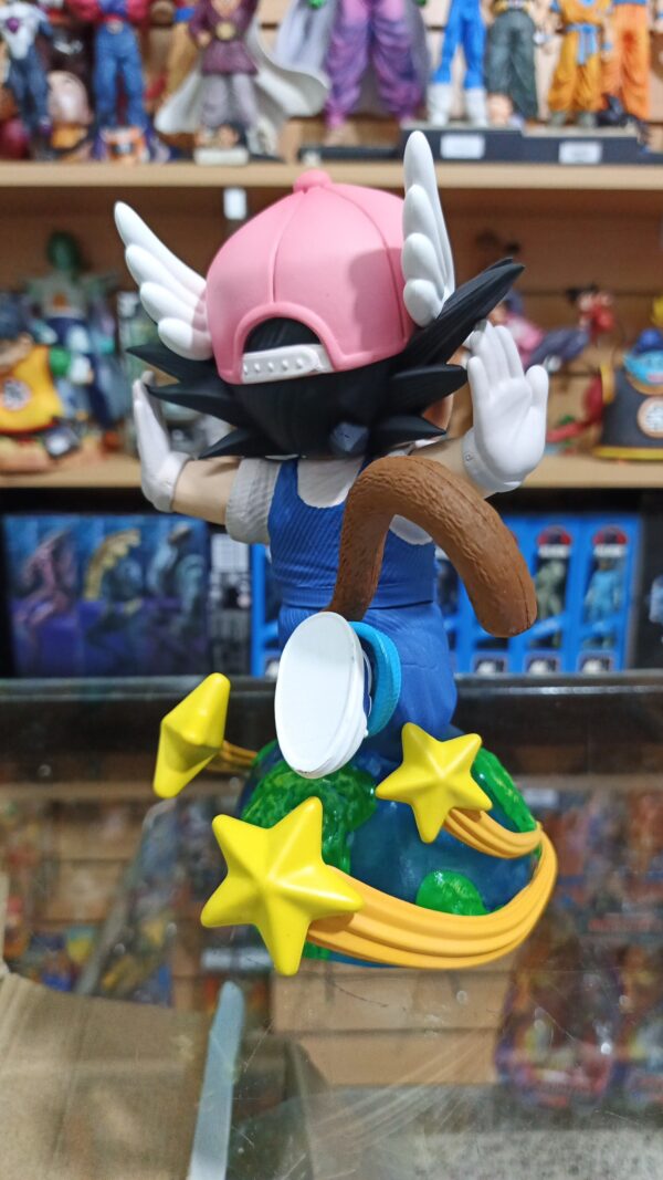 Goku Planet 236
Dragón Ball
Tamaño:20cm