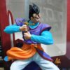 Gohan con la espada Z 236
dragón Ball Z 
tamaño:22cm
