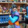 Gohan con la espada Z 236
dragón Ball Z 
tamaño:22cm