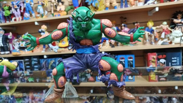 Picolo sacrificio 260
Dragón Ball Z
Tamaño: 20cm Picolo Gohan 9 cm