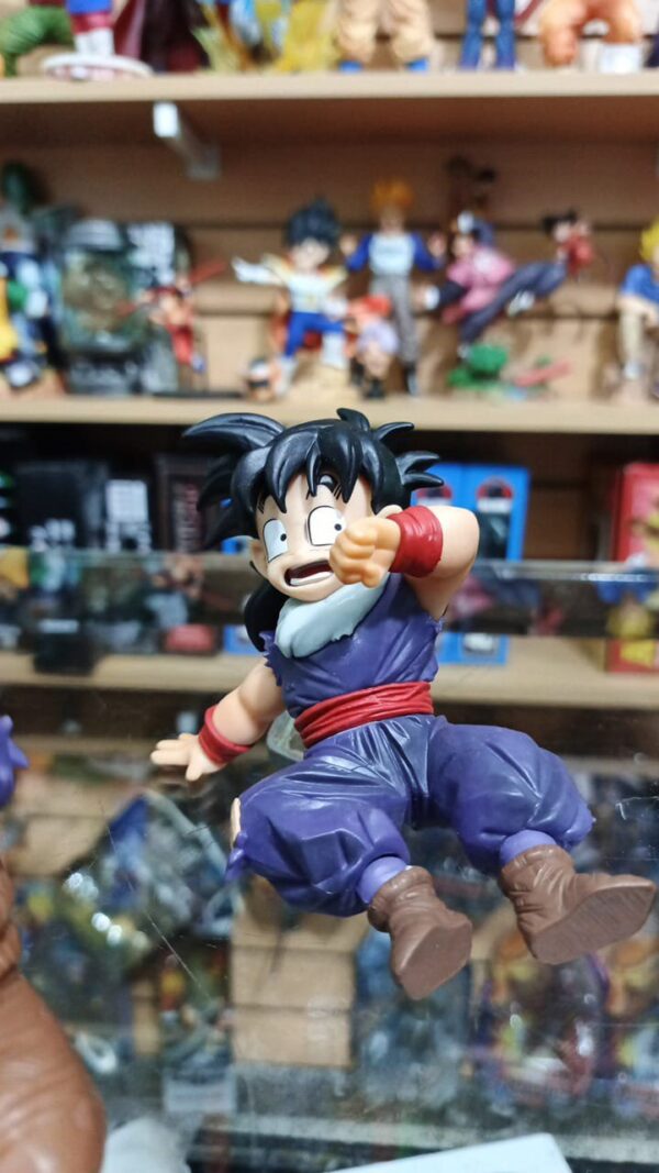 Picolo sacrificio 260
Dragón Ball Z
Tamaño: 20cm Picolo Gohan 9 cm