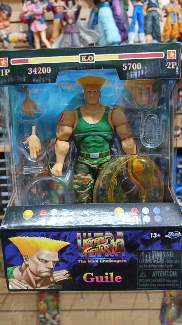Street Fighter
GUILE
tamaño:18cm