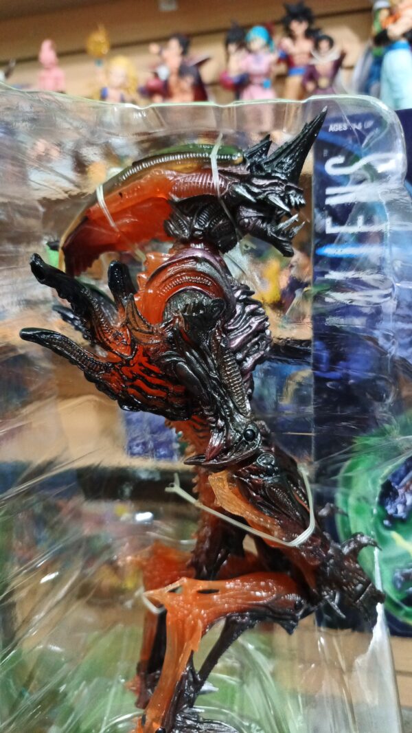 Rhino aliens 41
Alien
Tamaño:28cm